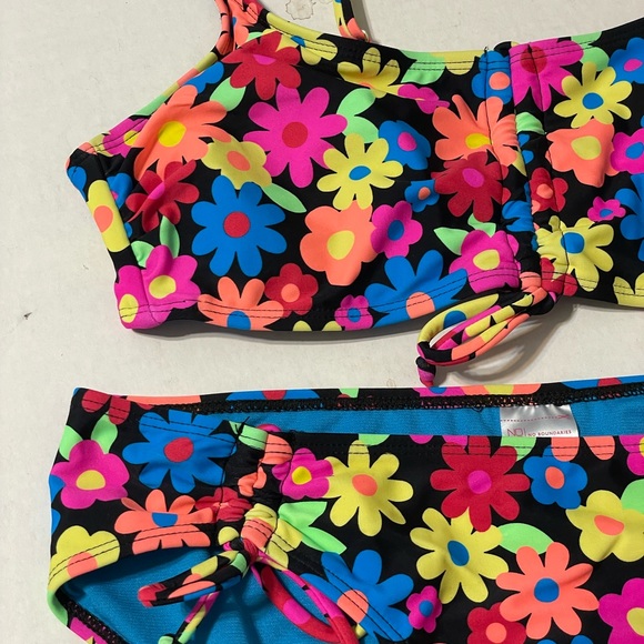No Boundaries Swim No Boundaries Bright Floral Bikini High Leg L